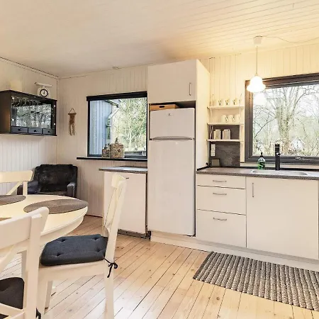 Feriehus Secluded Forest Retreat-by Traum